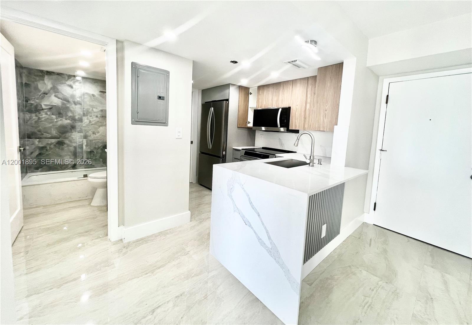 ISOLA CONDO - Residential Lease