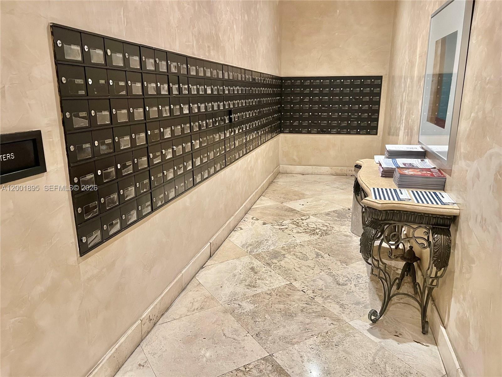 ISOLA CONDO - Residential Lease