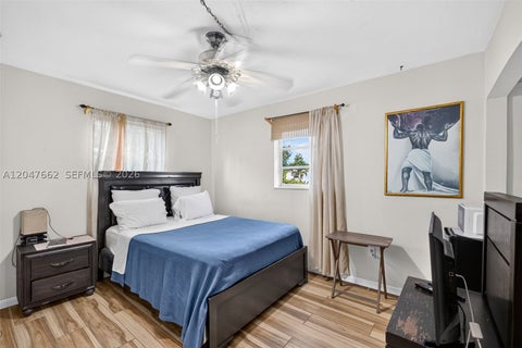 Tiny photo for 721 N 69th Ave, Hollywood, FL 33024 (MLS # A12047662)