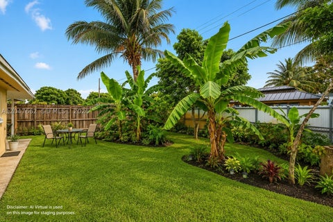 Tiny photo for 721 N 69th Ave, Hollywood, FL 33024 (MLS # A12047662)