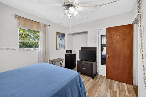 Tiny photo for 721 N 69th Ave, Hollywood, FL 33024 (MLS # A12047662)
