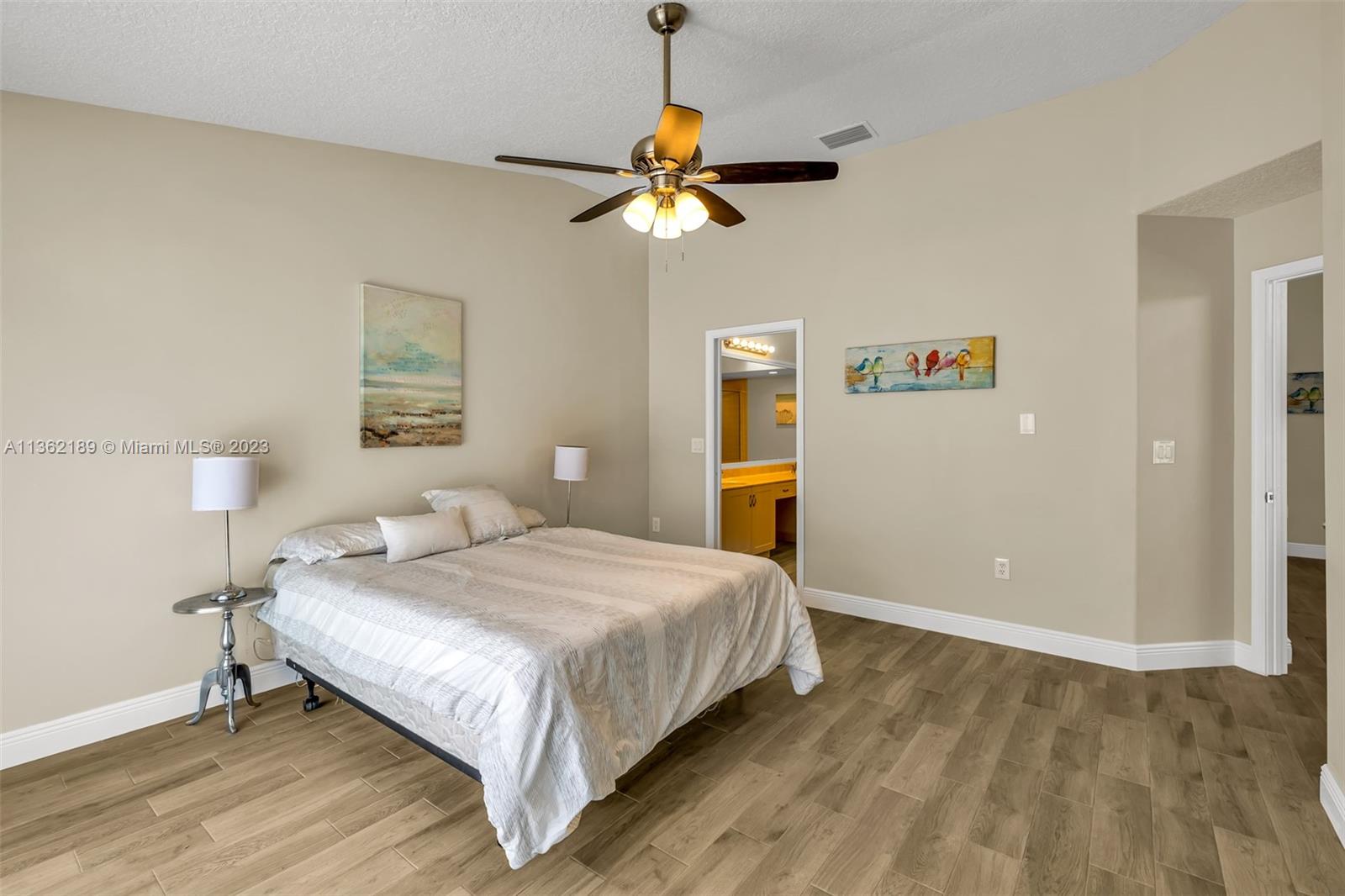 HOLIDAY SPRINGS EAST - Residential