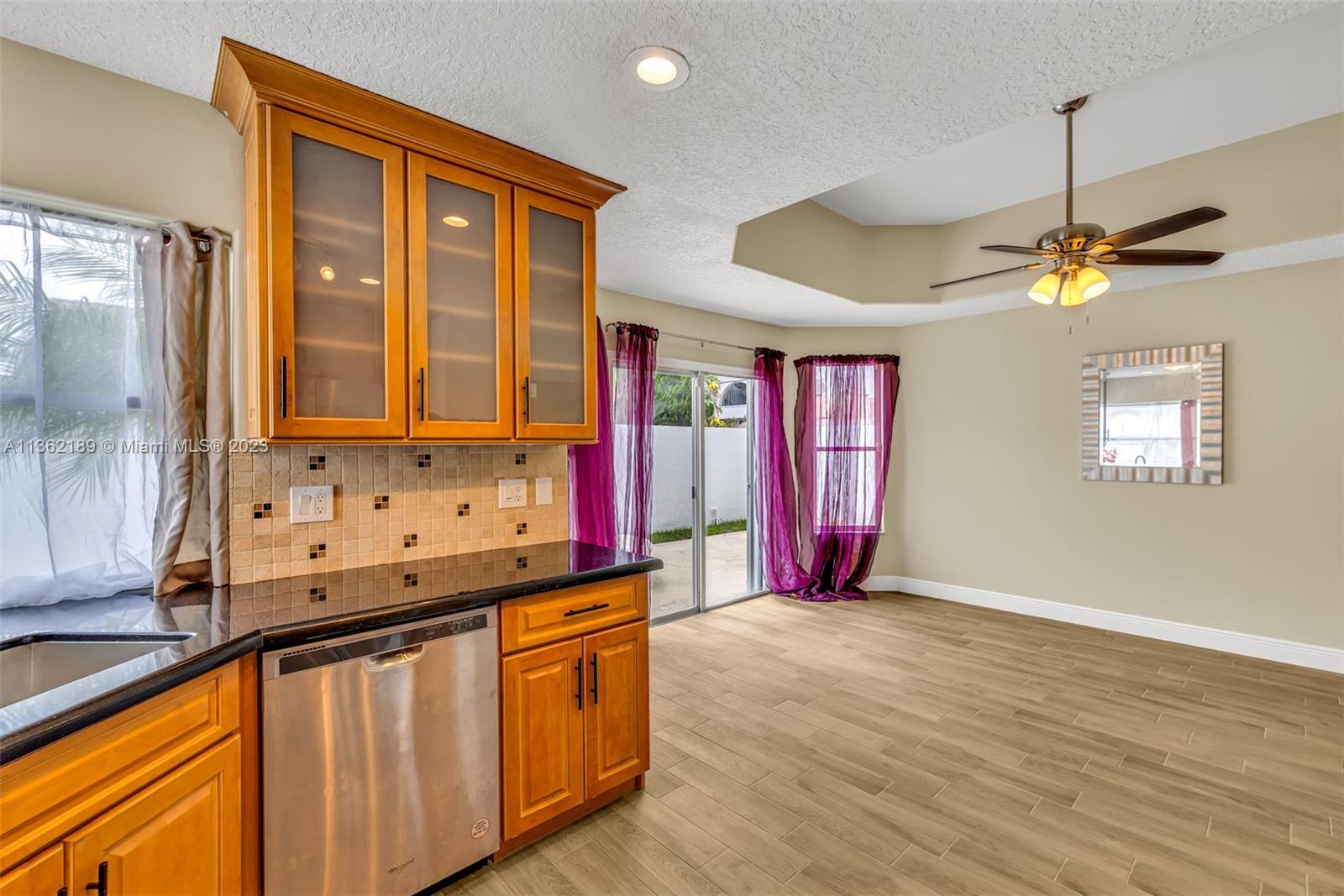 HOLIDAY SPRINGS EAST - Residential