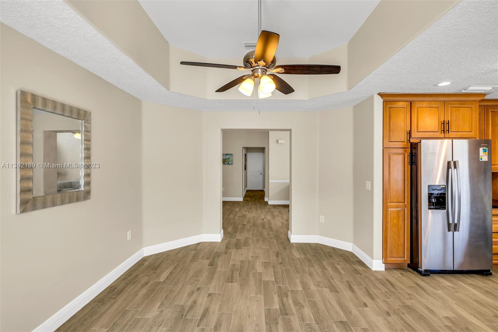 HOLIDAY SPRINGS EAST - Residential