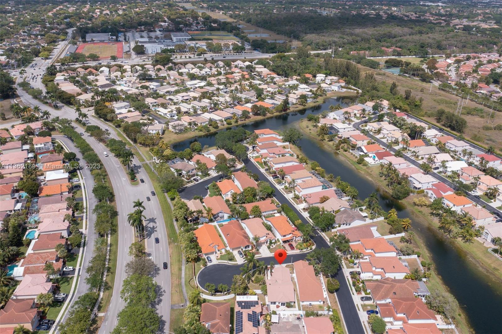 HOLIDAY SPRINGS EAST - Residential