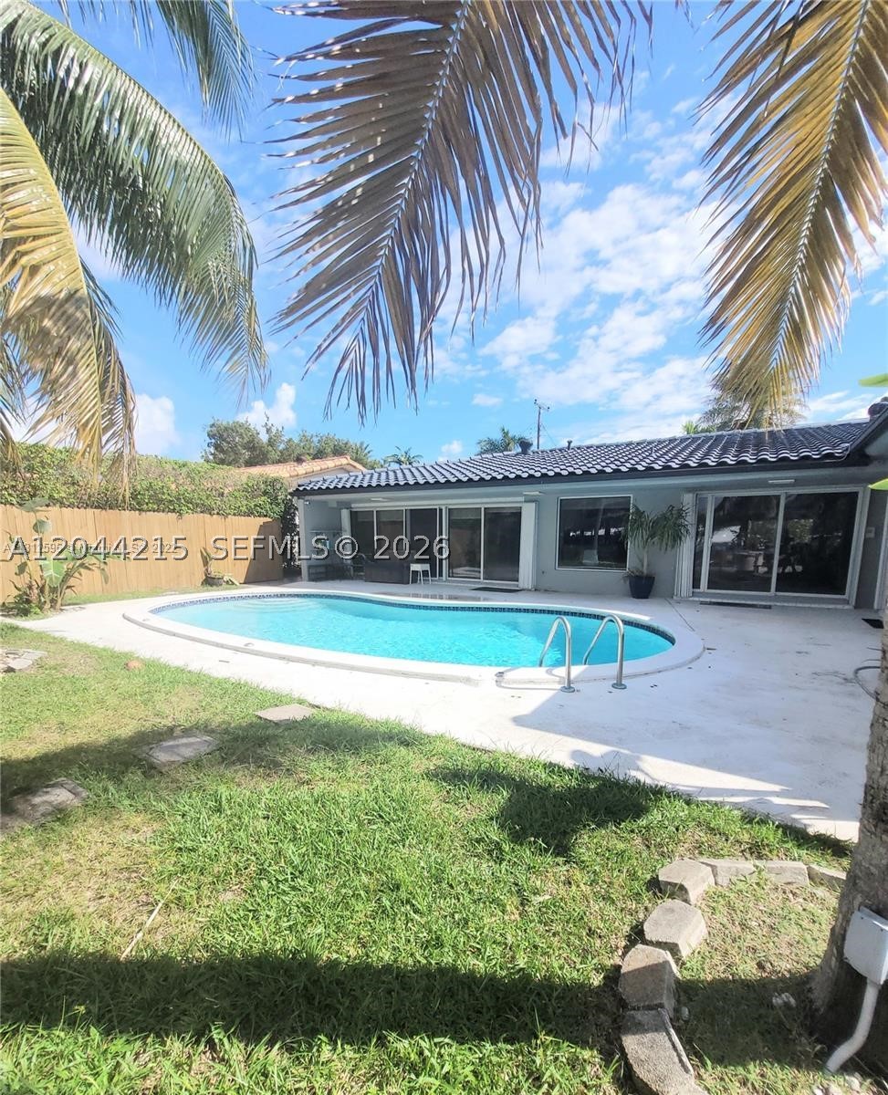 13140 Coronado Dr
