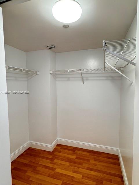 PARC CENTRAL AVENTURA SOU - Residential Lease