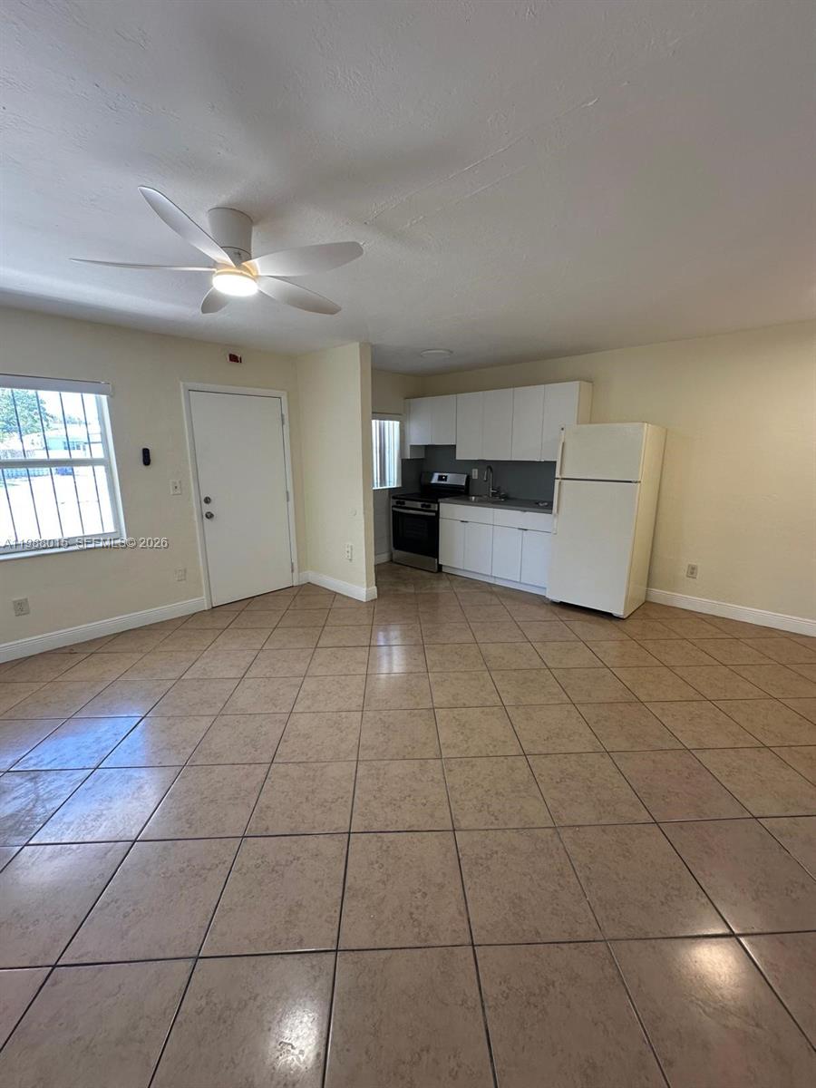 LITTLE RIVER GARDENS - Residential Lease