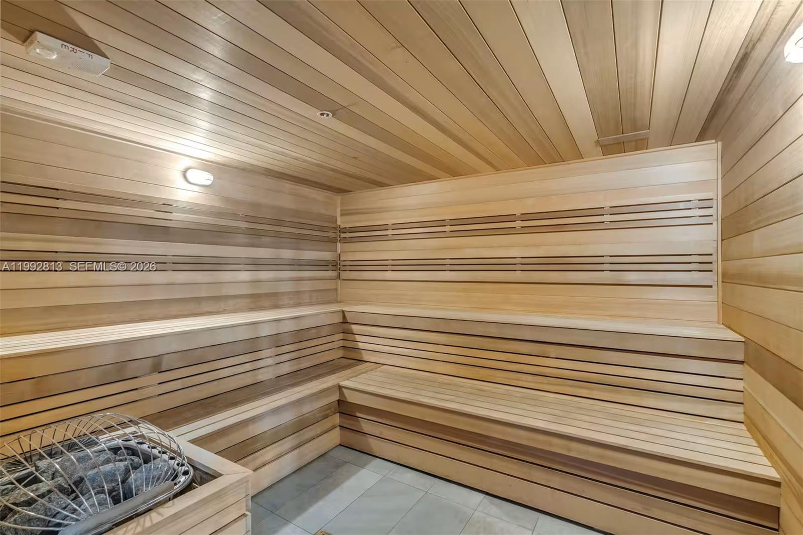 SMART BRICKELL - Residential