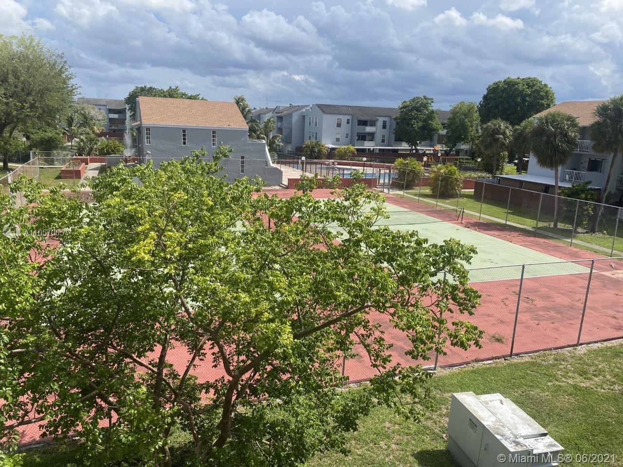 LOS SUENOS CONDO - Residential