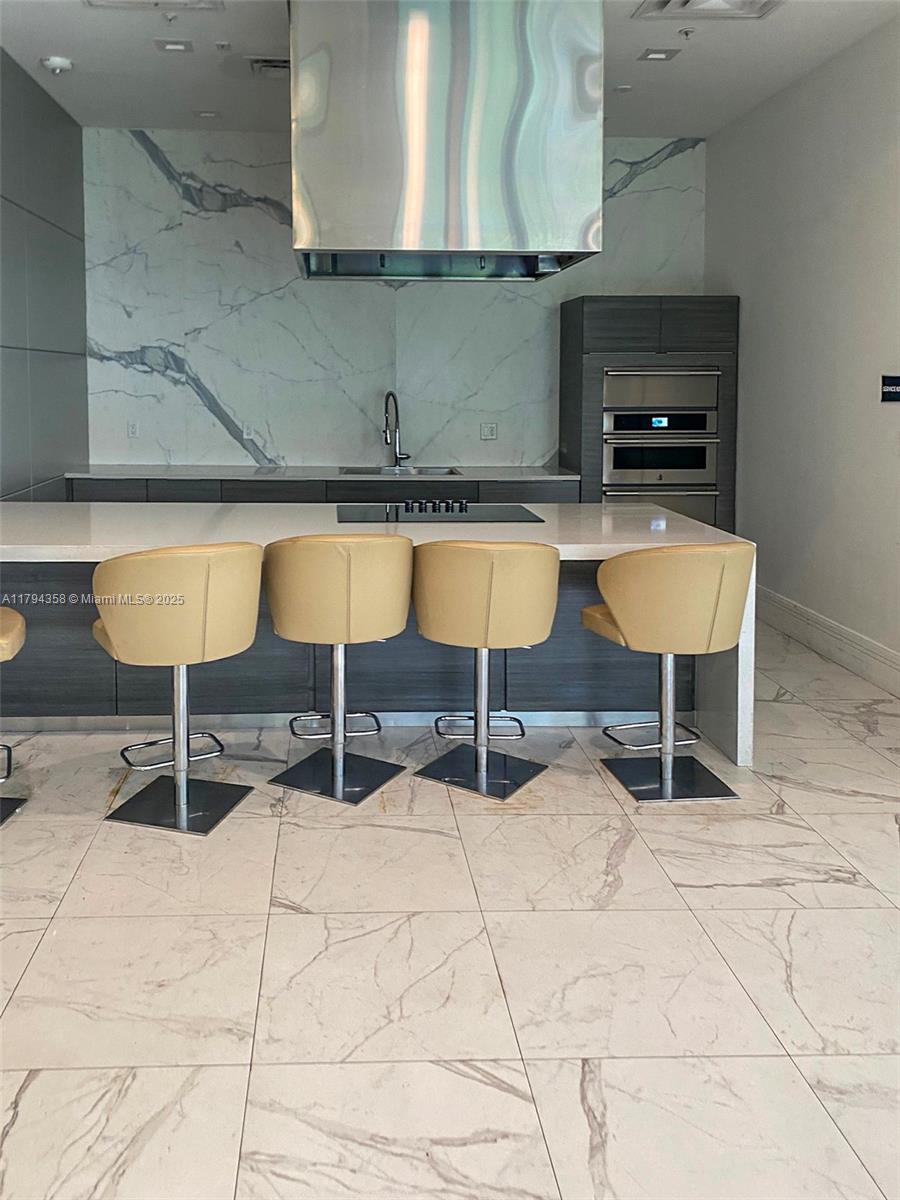 DOWNTOWN SOUTH DORAL - Residential