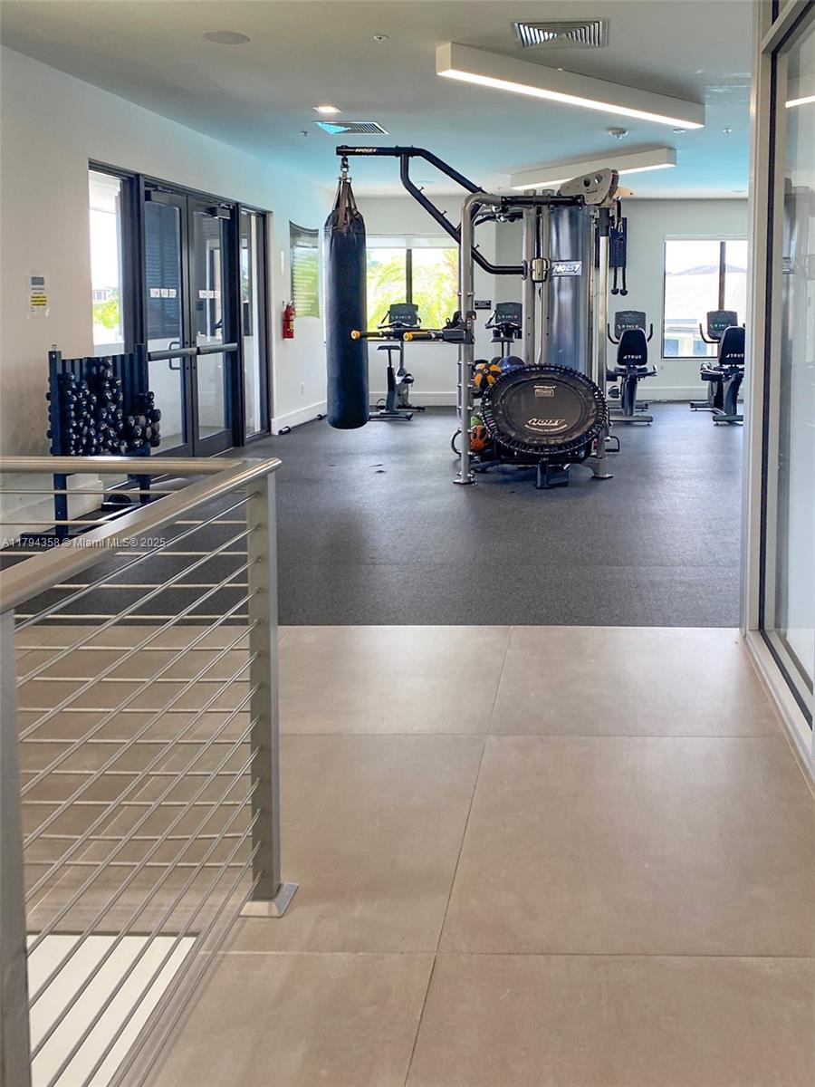 DOWNTOWN SOUTH DORAL - Residential