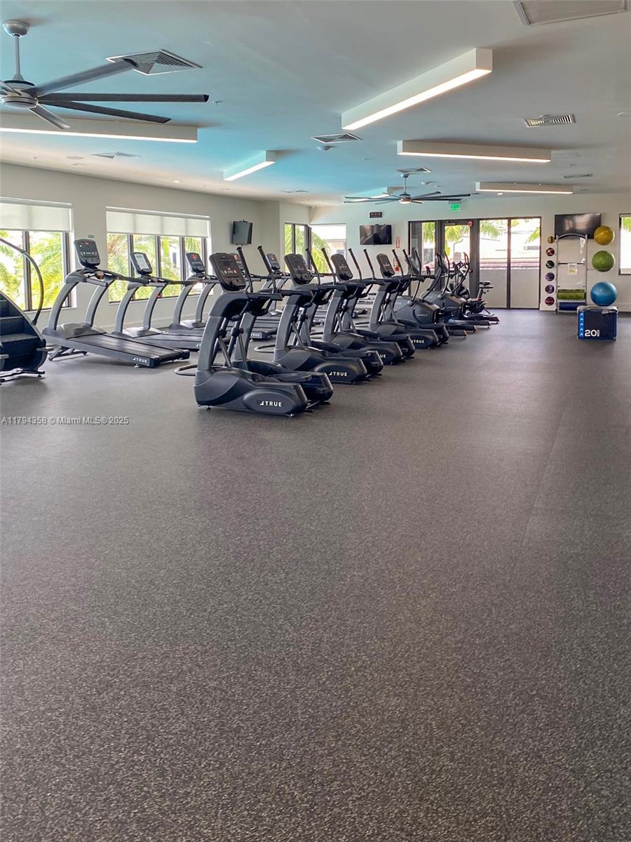 DOWNTOWN SOUTH DORAL - Residential