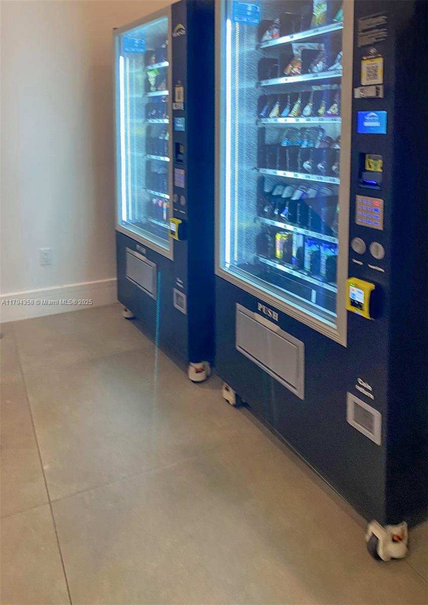 DOWNTOWN SOUTH DORAL - Residential