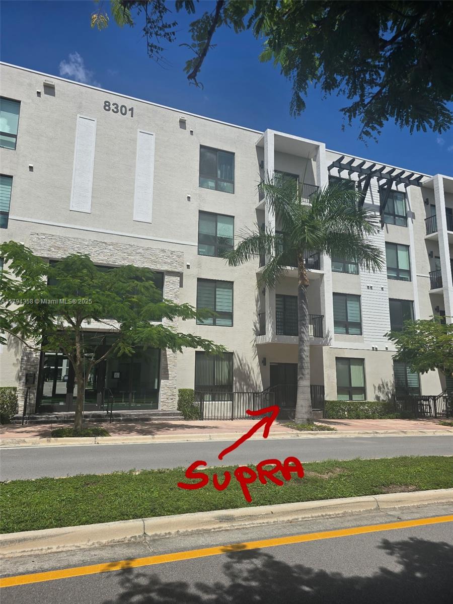 DOWNTOWN SOUTH DORAL - Residential