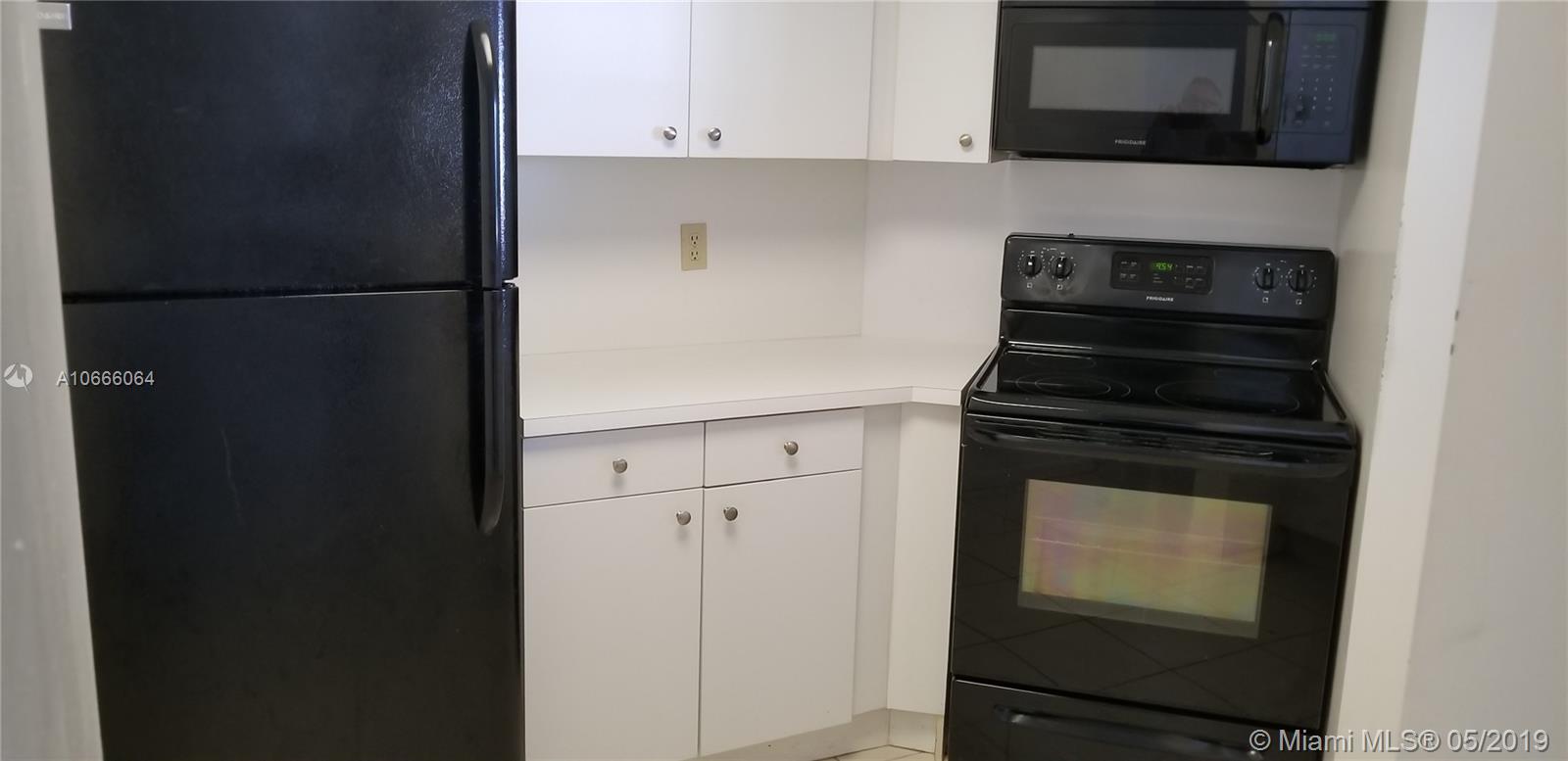 LA RIVE GAUCHE CONDO - Residential Lease