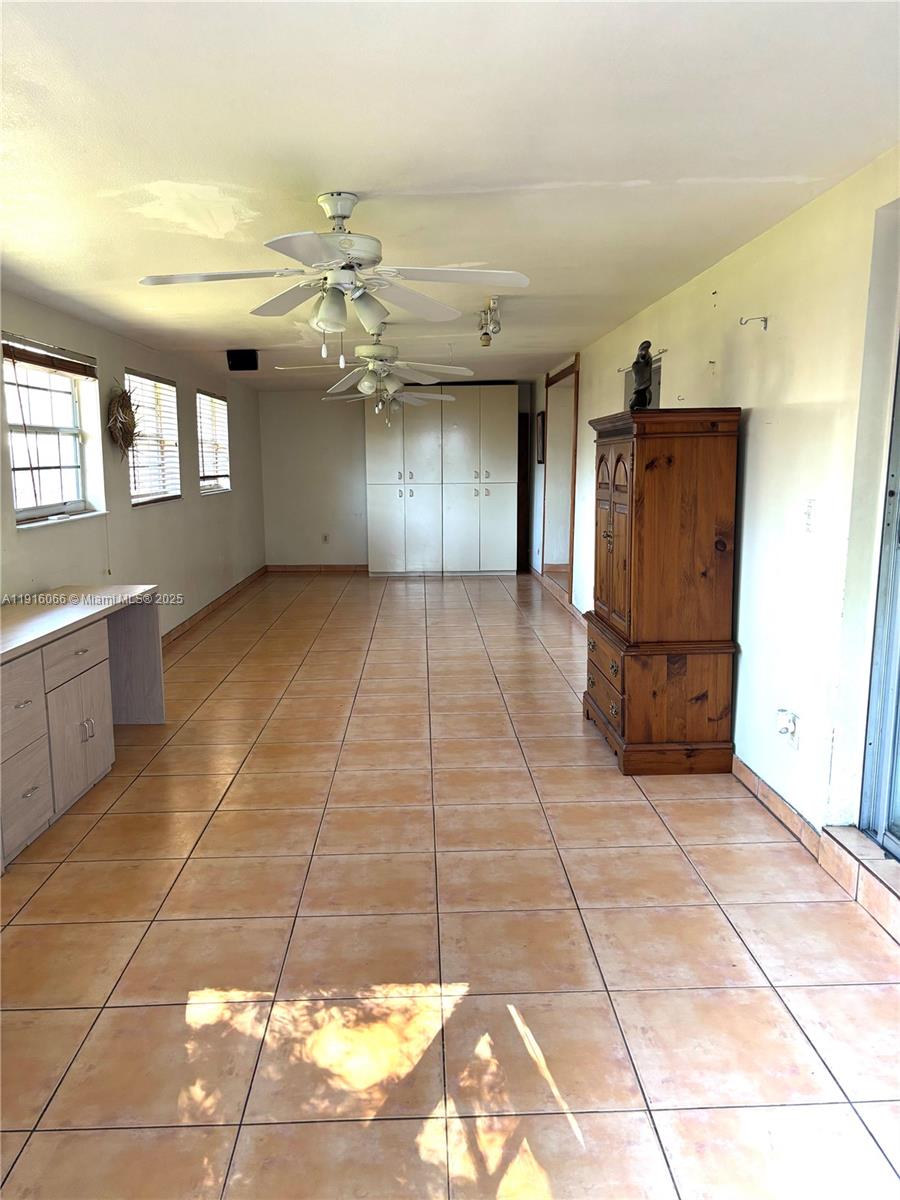 HIGHLAND MANOR SEC 6 - Residential