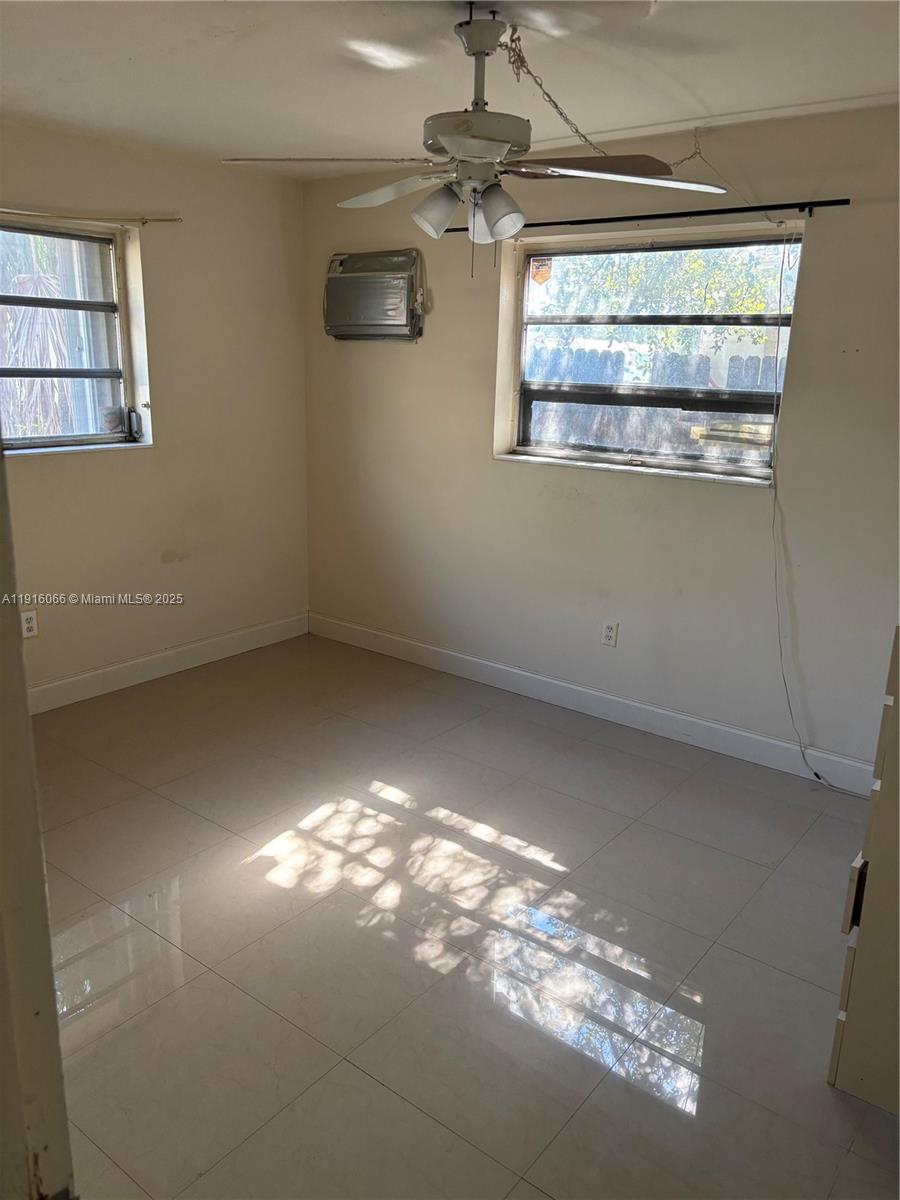 HIGHLAND MANOR SEC 6 - Residential