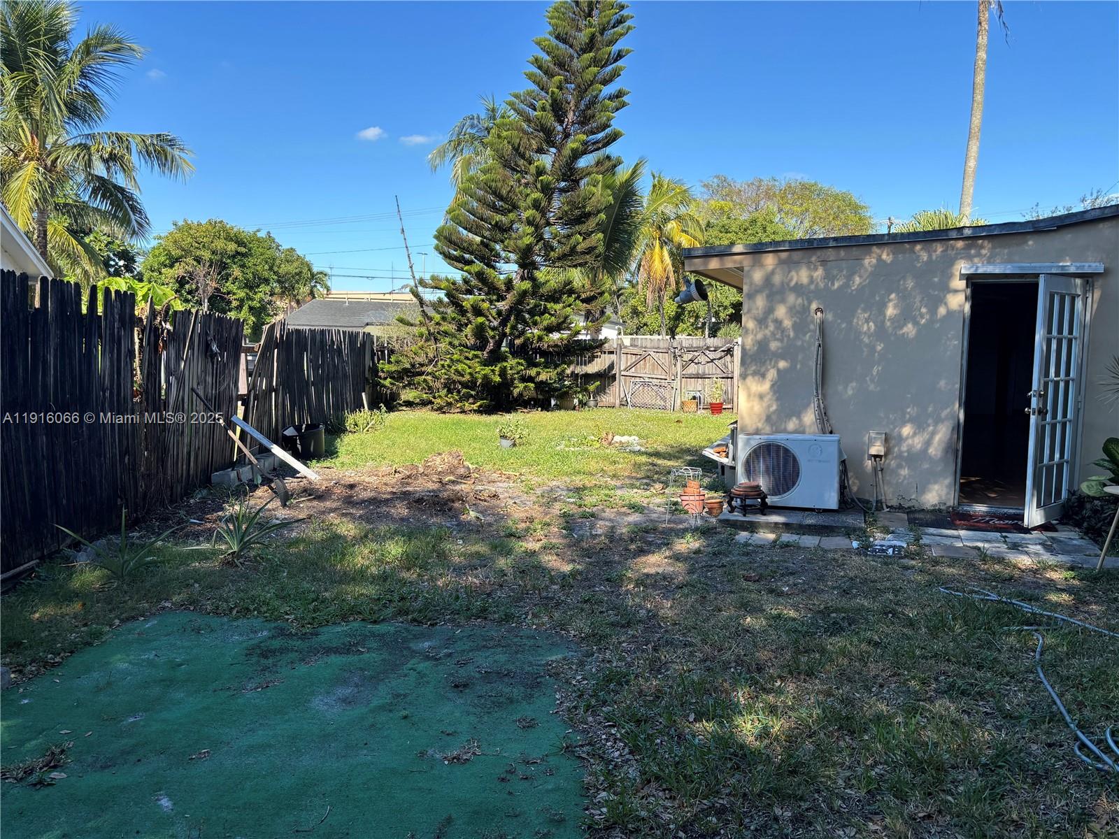 HIGHLAND MANOR SEC 6 - Residential