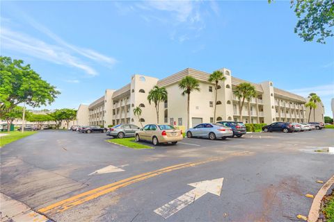 8350 Sunrise Lakes Blvd 205 Sunrise FL 33322
