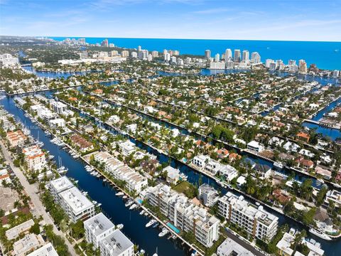 Condominium in Fort Lauderdale FL 41 Isle Of Venice Dr Dr 39.jpg