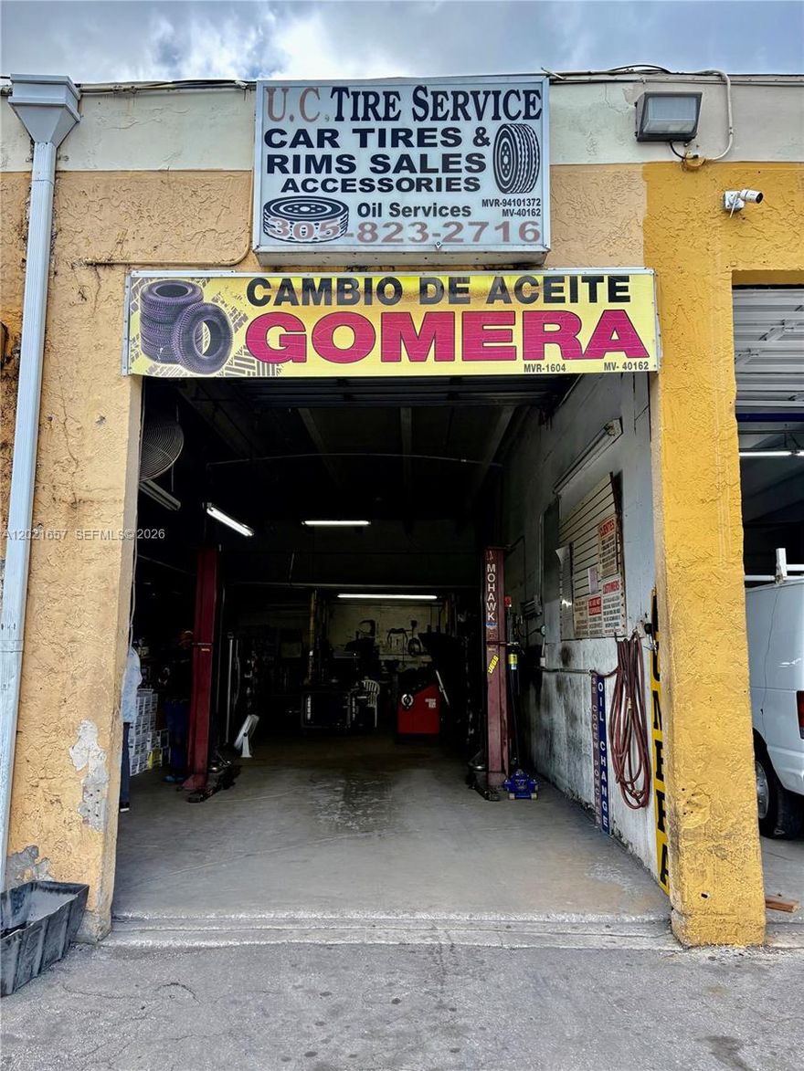 Unique Opportunity in Hialeah Gardens Tire Shop + Oil Change Business Ready to Generate Income from Day 1. Sold with Everything: full inventory + active client base.33 years in the same location = proven and stable business. Perfect for anyone looking for immediate Cash Flow. This Business won't last on the Market.