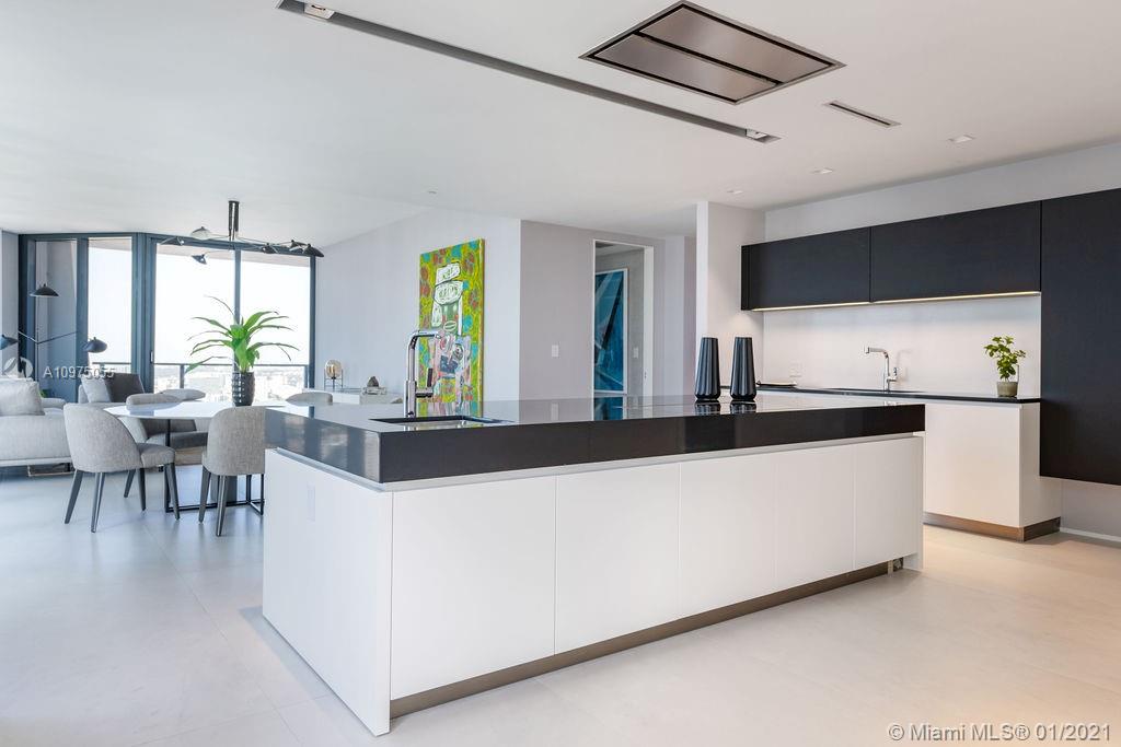 ONE THOUSAND MUSEUM - Residential