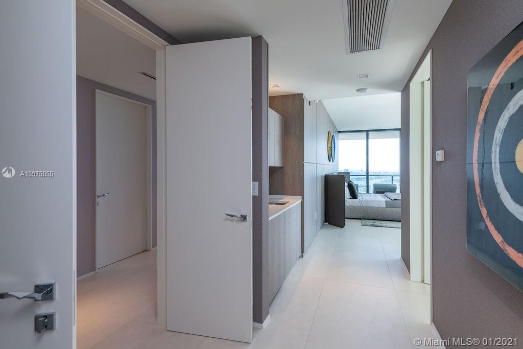 ONE THOUSAND MUSEUM - Residential