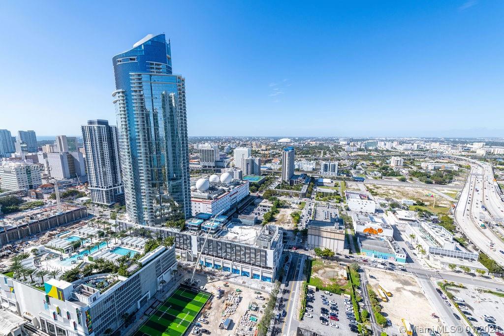 ONE THOUSAND MUSEUM - Residential