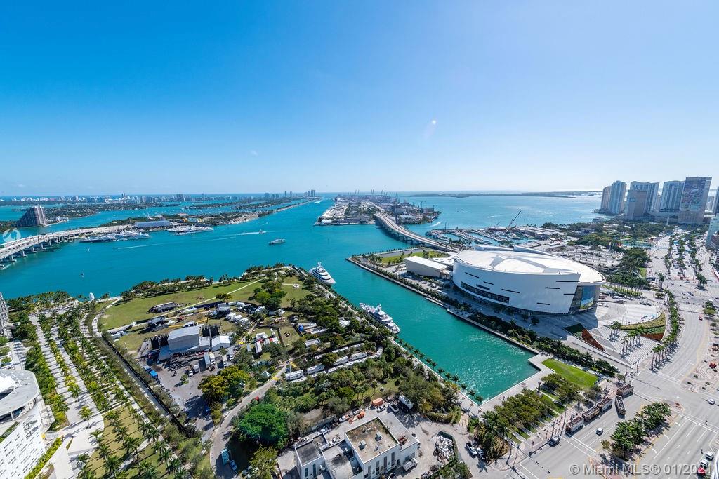 ONE THOUSAND MUSEUM - Residential