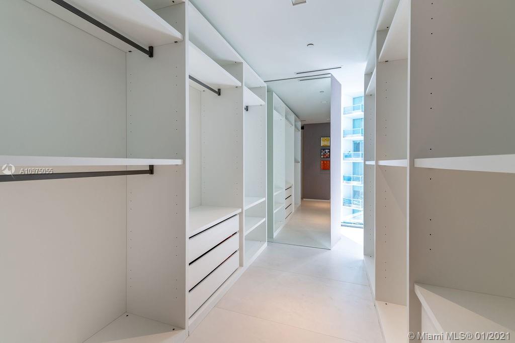 ONE THOUSAND MUSEUM - Residential