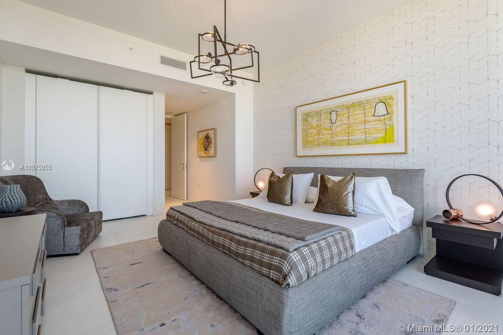 ONE THOUSAND MUSEUM - Residential