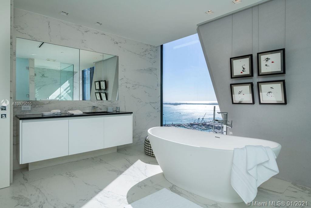 ONE THOUSAND MUSEUM - Residential