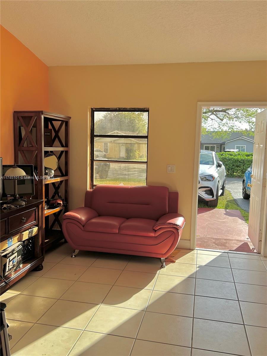3/2 home on a cul-de-sac in the Bent Tree community. This little gem with its spacious bedrooms and large windows, has tile floors and a rear open porch. Within walking distance to Bent Tree park, it is within easy access to Bird Road, Miller, Fl Trnpk. Close to shopping areas, dining, entertainment, places of worship and medical services.