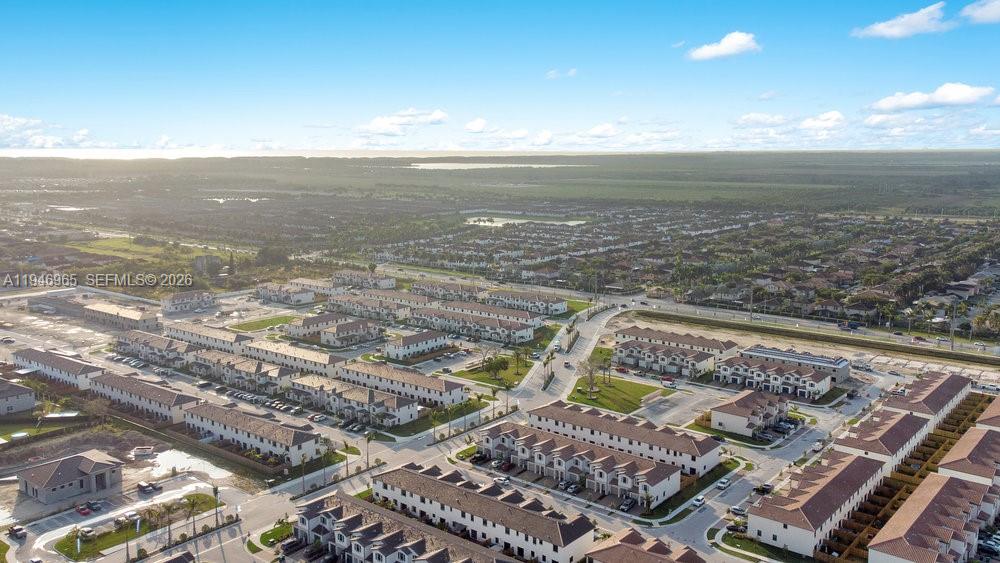 SILVER PALM RESIDENTIAL H - Residential Lease