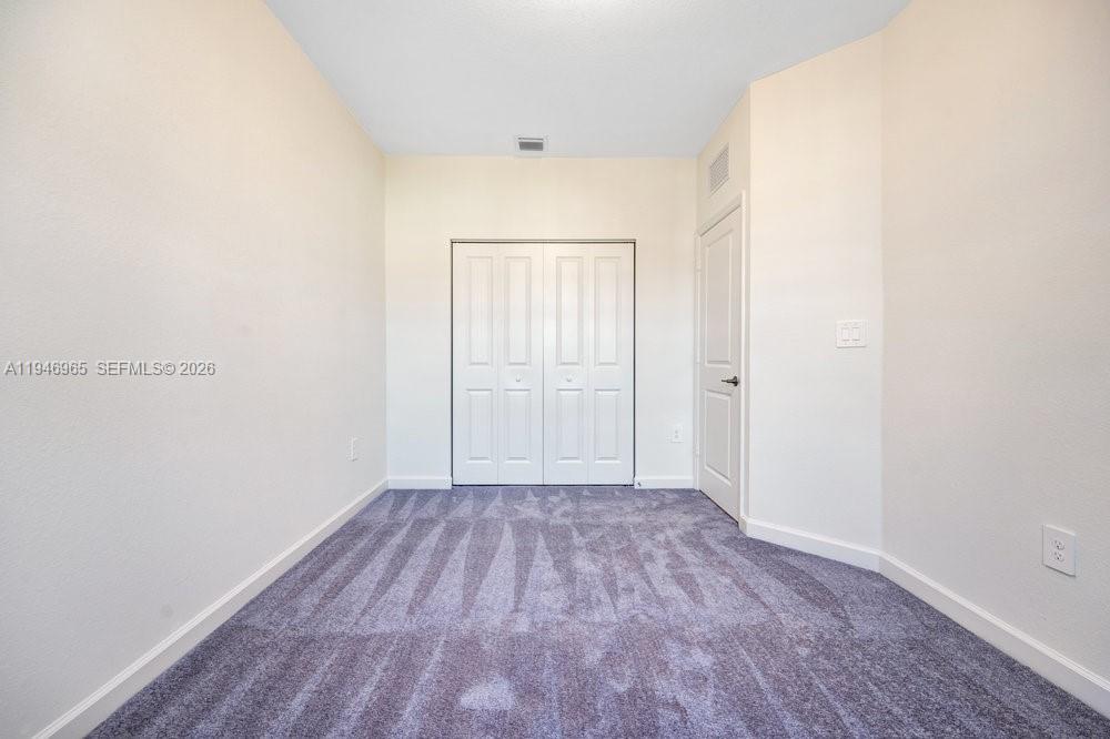 SILVER PALM RESIDENTIAL H - Residential Lease