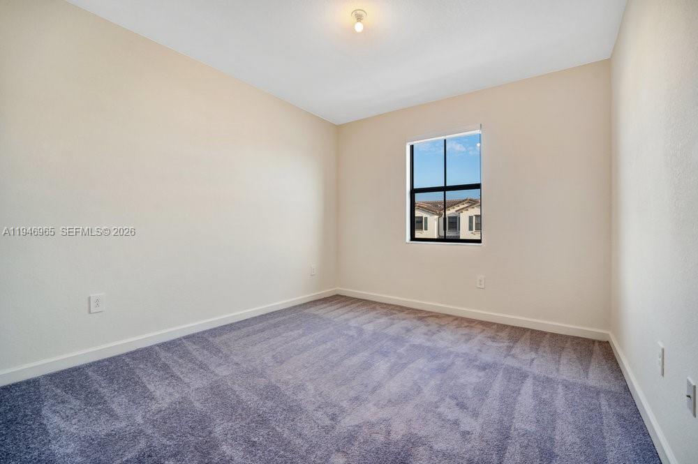 SILVER PALM RESIDENTIAL H - Residential Lease