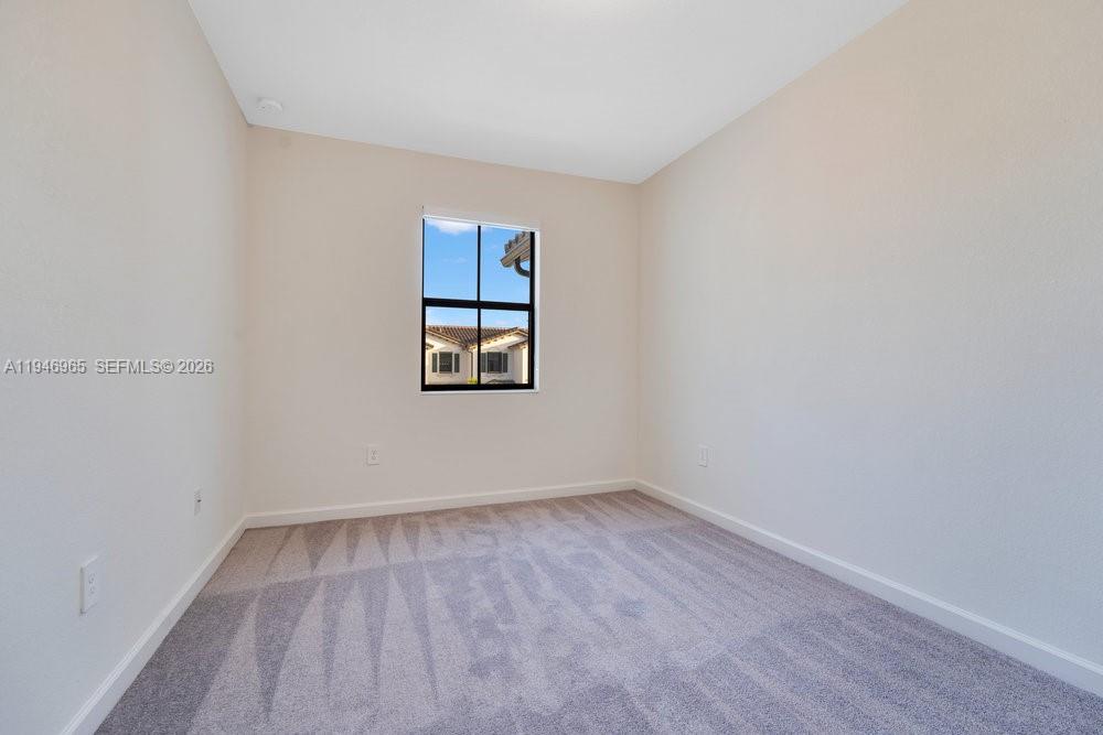 SILVER PALM RESIDENTIAL H - Residential Lease