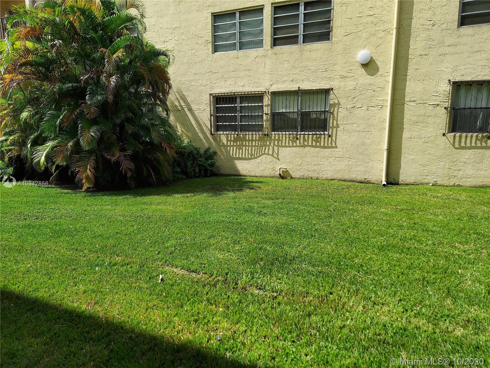 PINESIDE CONDO NO 1 - Residential