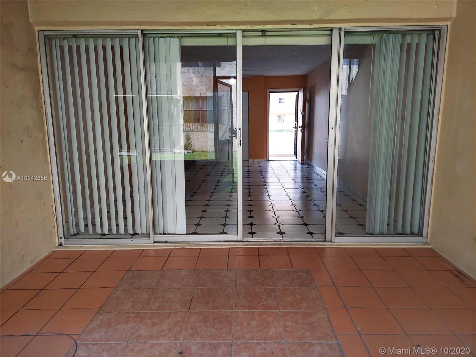 PINESIDE CONDO NO 1 - Residential