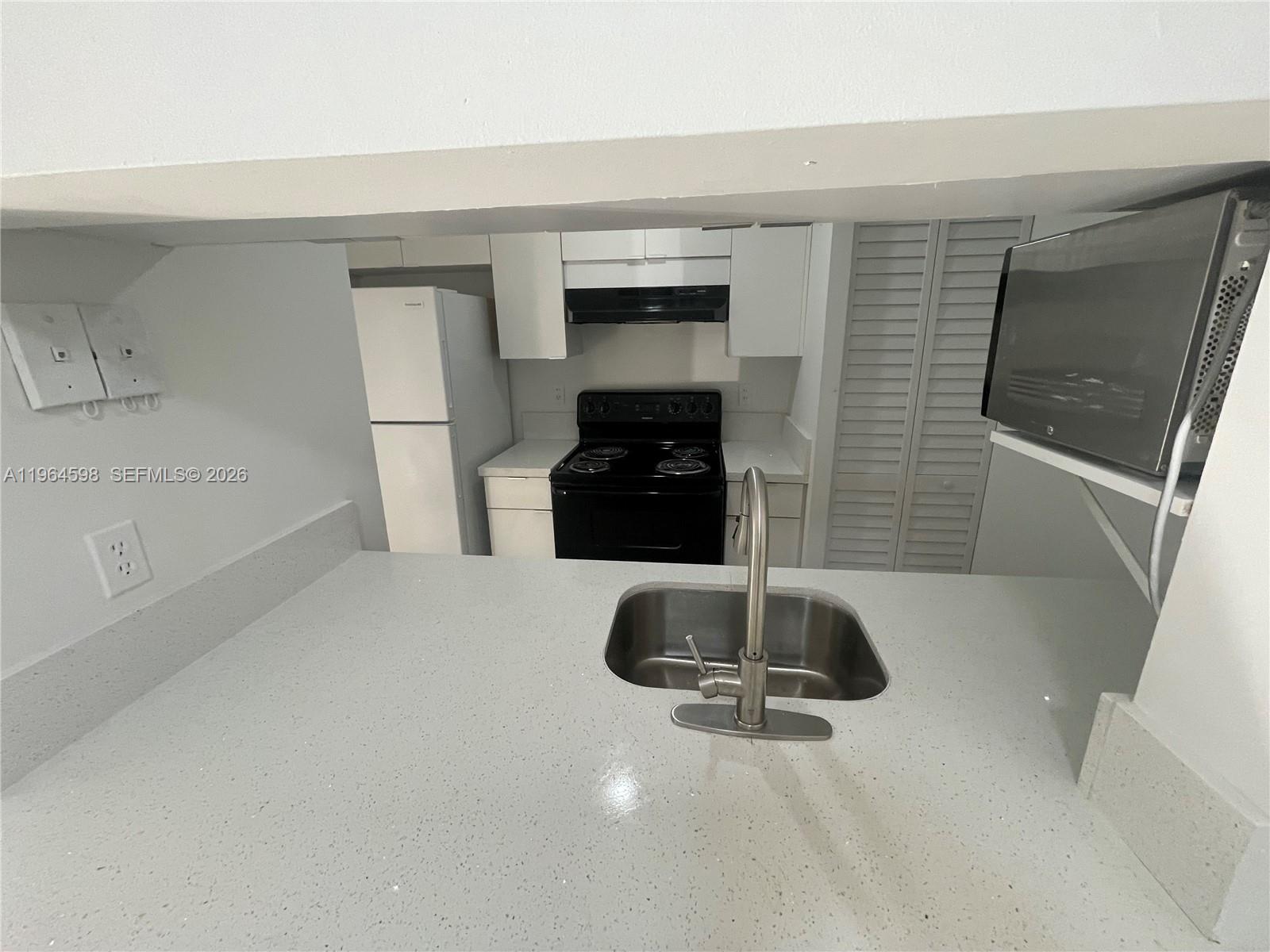 9700 Hammocks Blvd 204