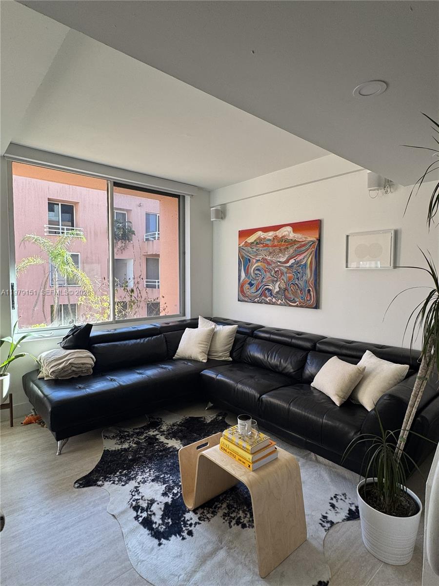 2801 Florida Ave 433