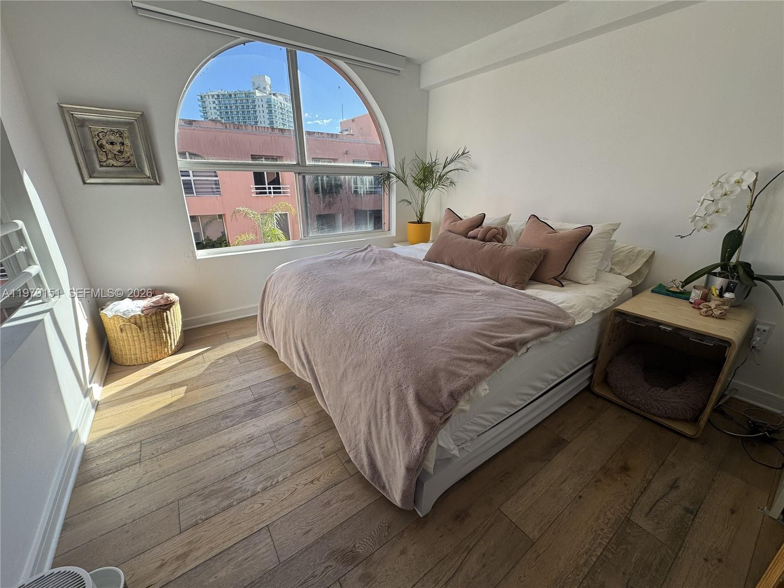 GROVE SQUARE CONDO - Residential