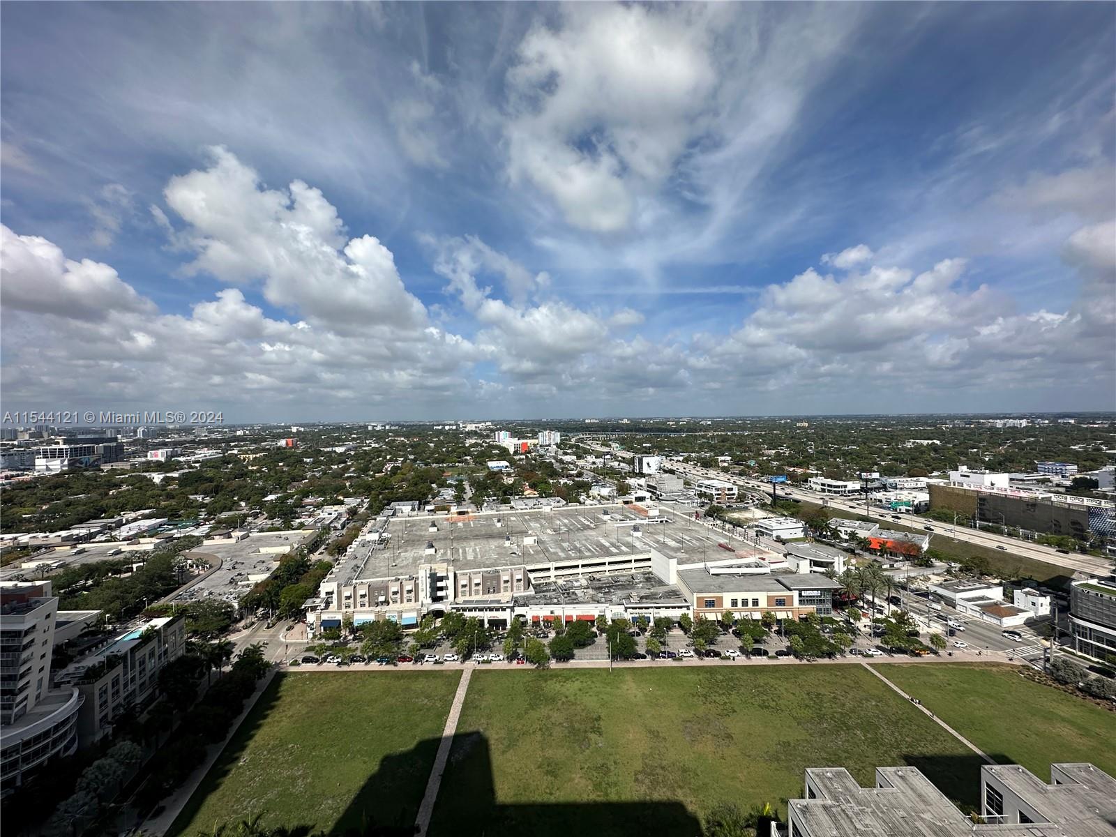 3401 MIDTOWN CONDO - Residential Lease