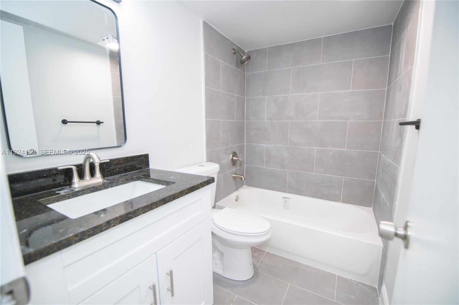 GOLFVIEW ARMS INC CONDO - Residential Lease