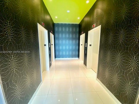 Tiny photo for 501 NE 31st St #802, Miami, FL 33137 (MLS # A12032495)