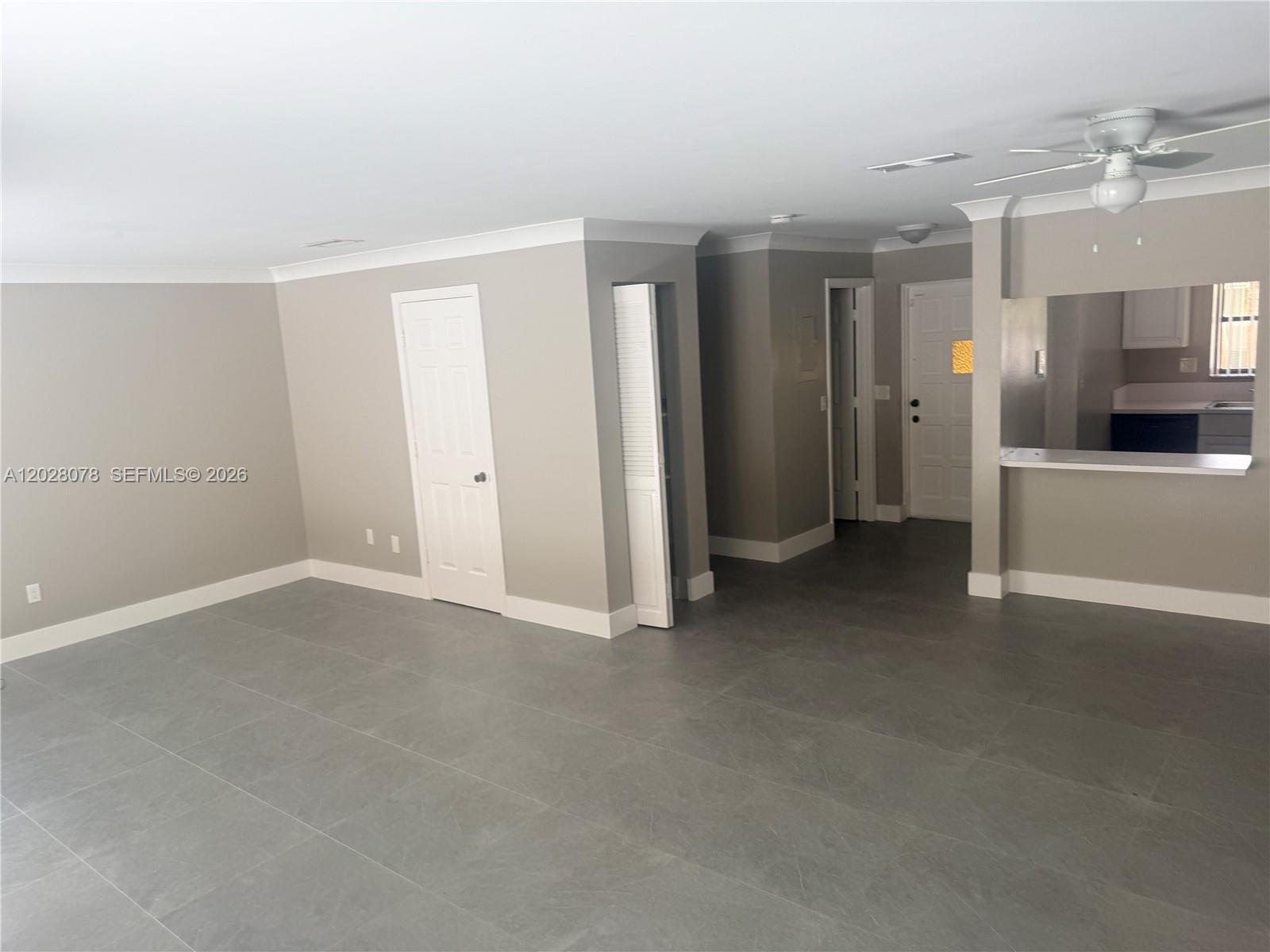 10787 Royal Palm Blvd 5