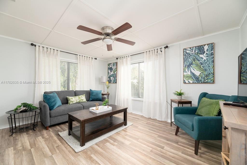 RIVERSIDE ADD AMEN PLAT - Residential Lease