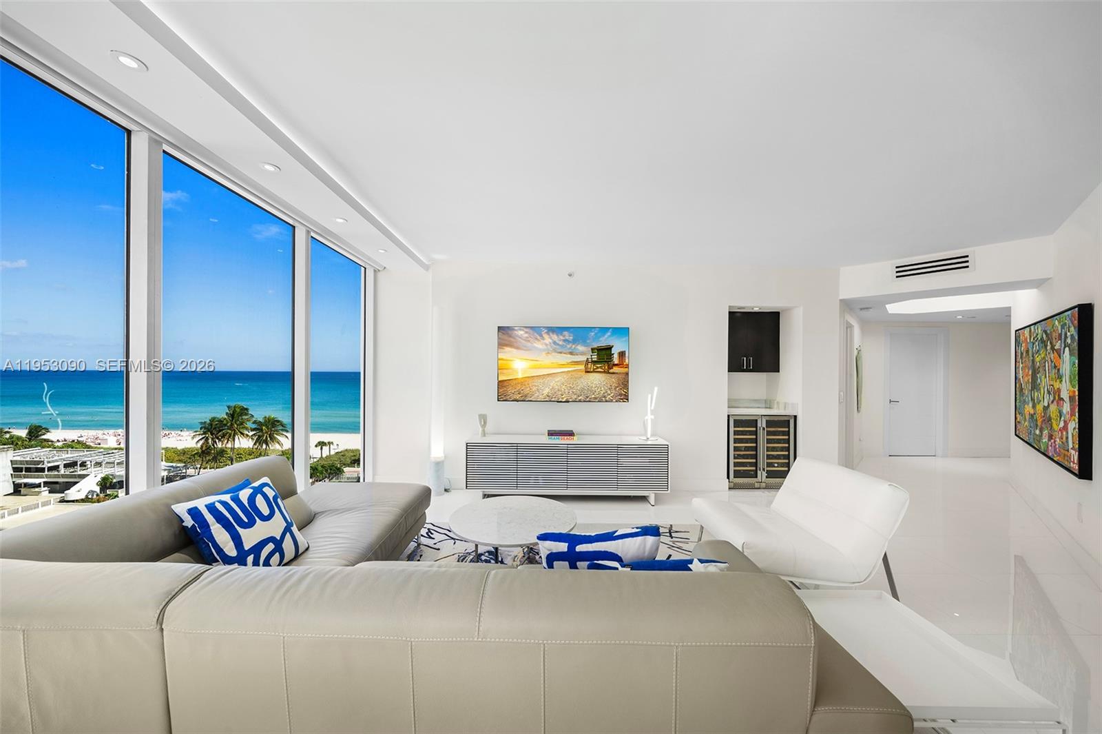 BLUE DIAMOND CONDO - Residential