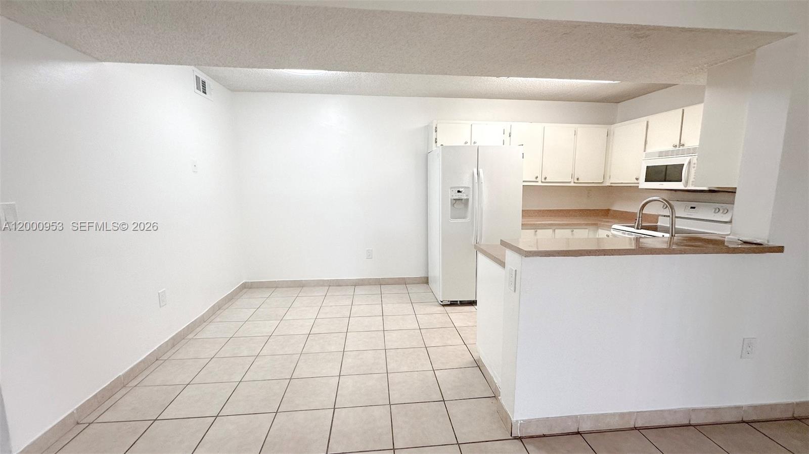 PALMS OF PEMBROKE CONDO - Residential